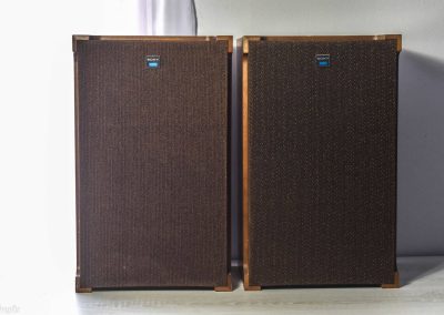 1972 Sony Ulm Speakers SS-7300 - Sony_SS_7300_866572706616373